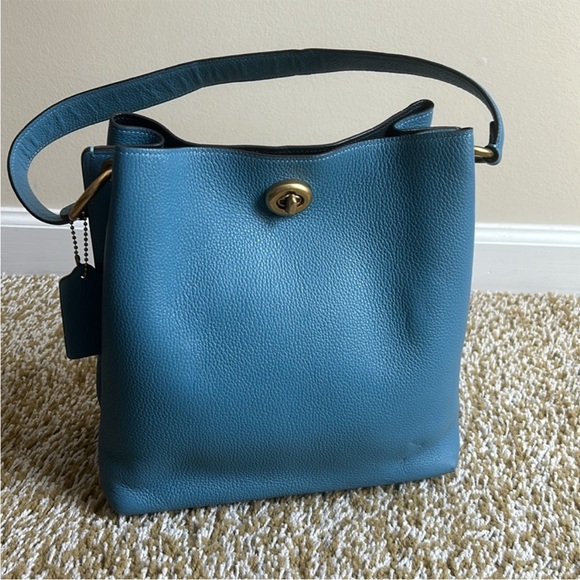 Coach Blue Leather Shoulder Bag - Picture 1 of 5